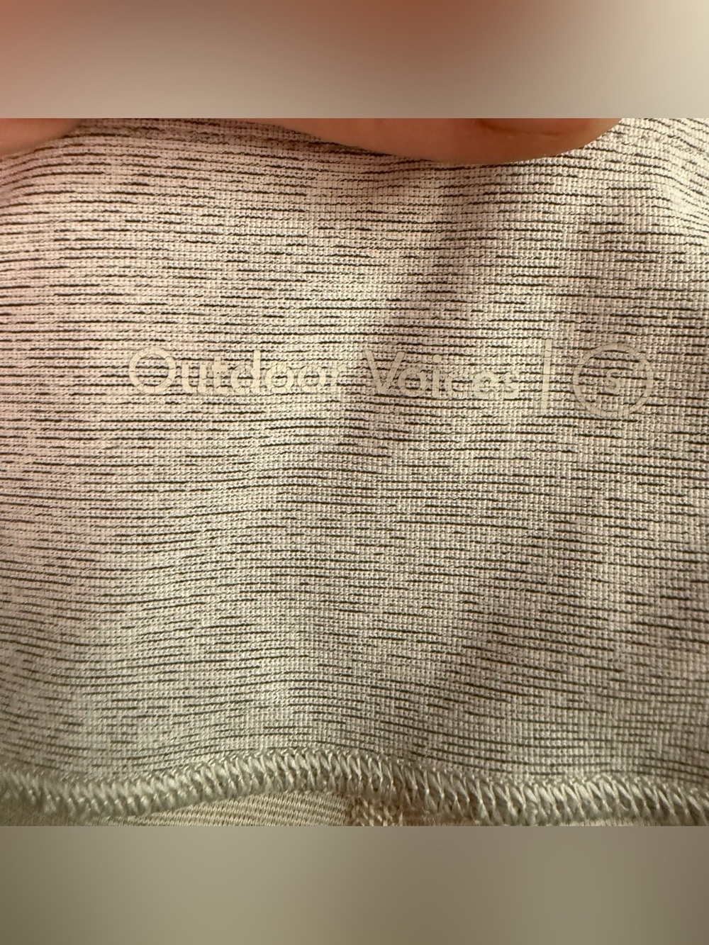 Outdoor Voices Colorblock Grey and Heathered Cream Active Leggings - Picture 4 of 5